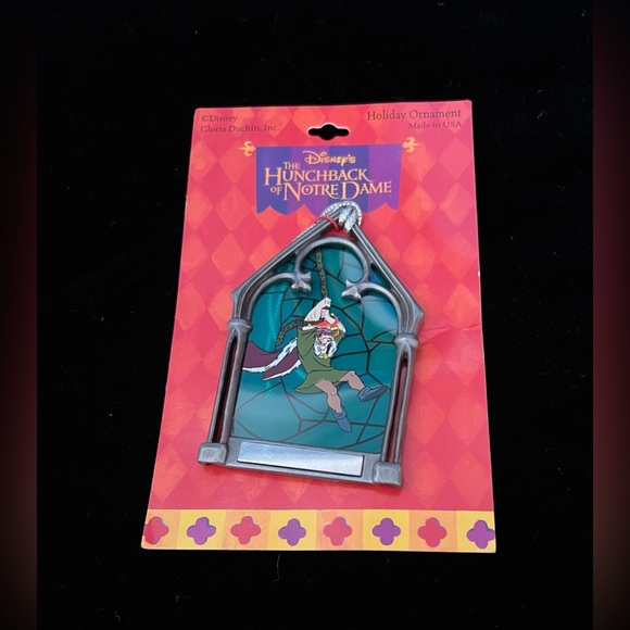 Very Rare NWT VTG 90s Disney Hunchback of Notre Dame Ornament - Green and Silver